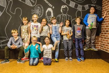 Как пойти в квест с большой компанией детей