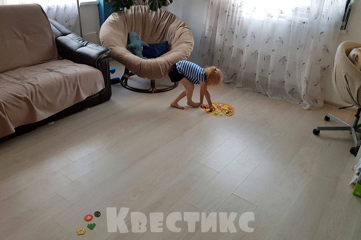 активная игра с ребенком дома